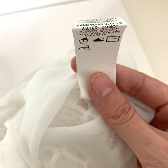 NWT Conrad C Collection White Lace Overlay Top Sma - Picture 7 of 7